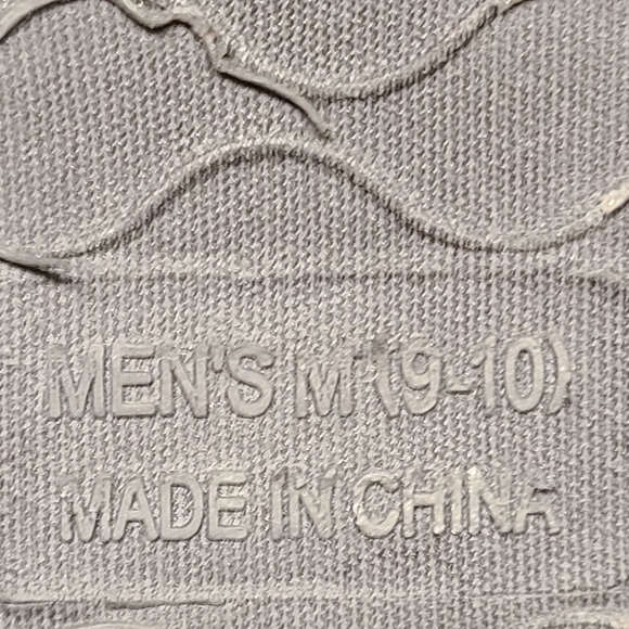 Boston Celtics embroidered slippers size 9-10 - Picture 8 of 8